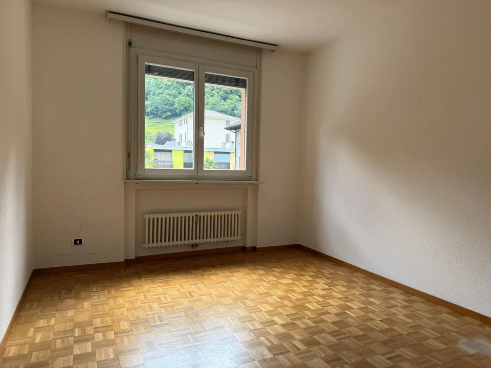 Disponible immédiatement - fraîchement peint, grand, spacieux appartement 4,5 pièces avec 3 grands balcons – photo 9 sur 26