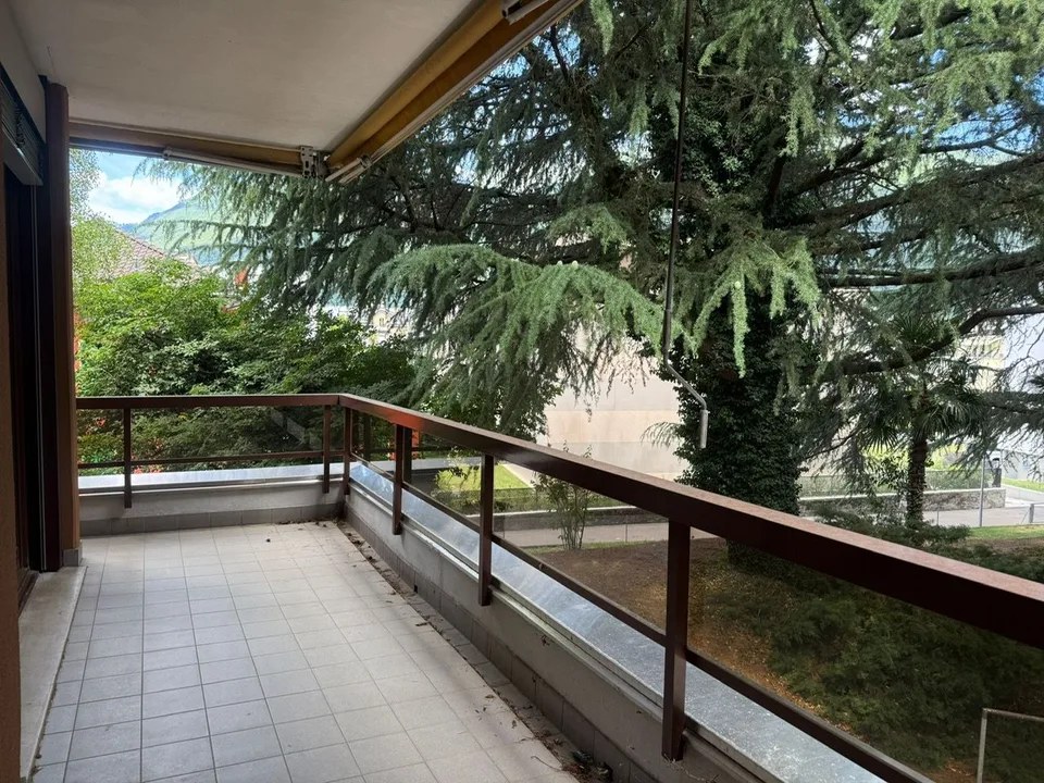 Disponible immédiatement - fraîchement peint, grand, spacieux appartement 4,5 pièces avec 3 grands balcons – photo 15 sur 26