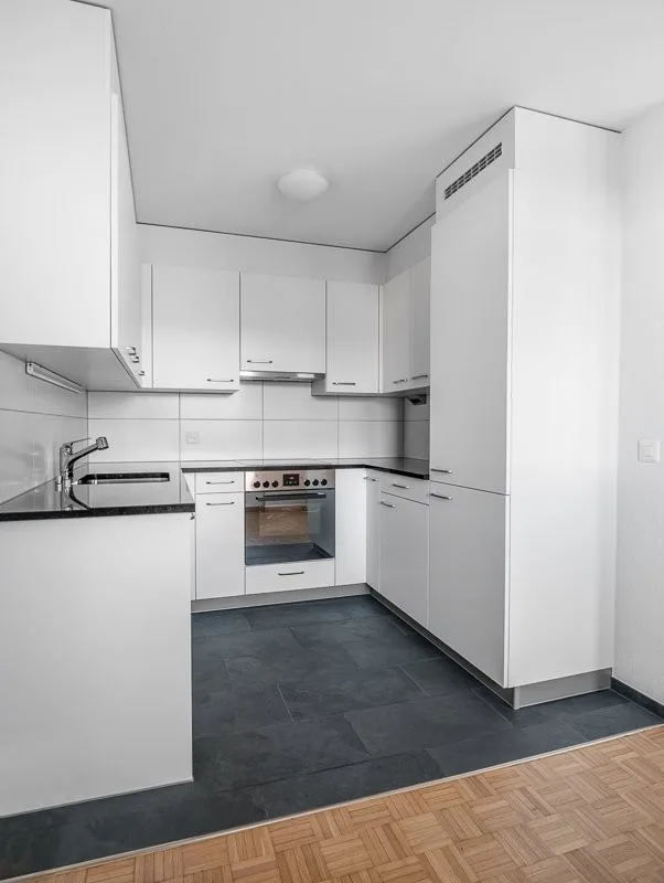 Tolle Wohnung mit grosszügigem Balkon an ruhiger Lage