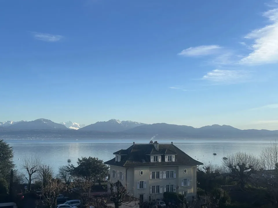 Schreibtisch oder Privatbüro mit Seeblick – Foto 7 von 16