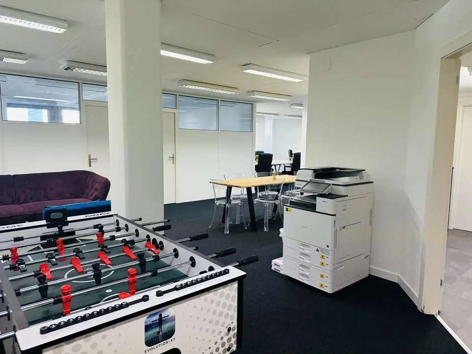 Desk ou Bureau privé avec vue lac