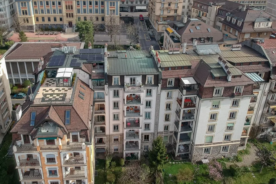 Place de parc extérieure à 400 mètres de la gare de Lausanne