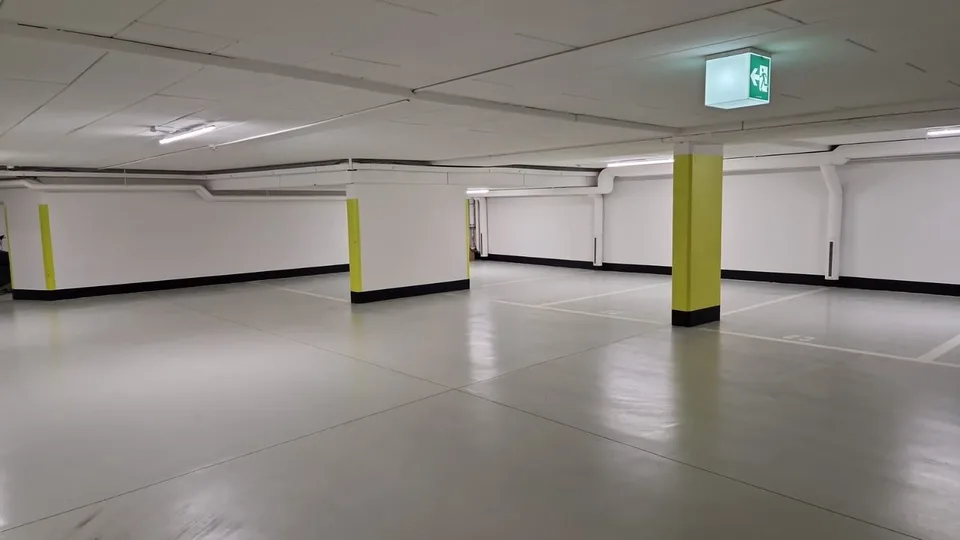 PARKPLÄTZE ZUM VERMIETEN – LUGANO ZENTRUM