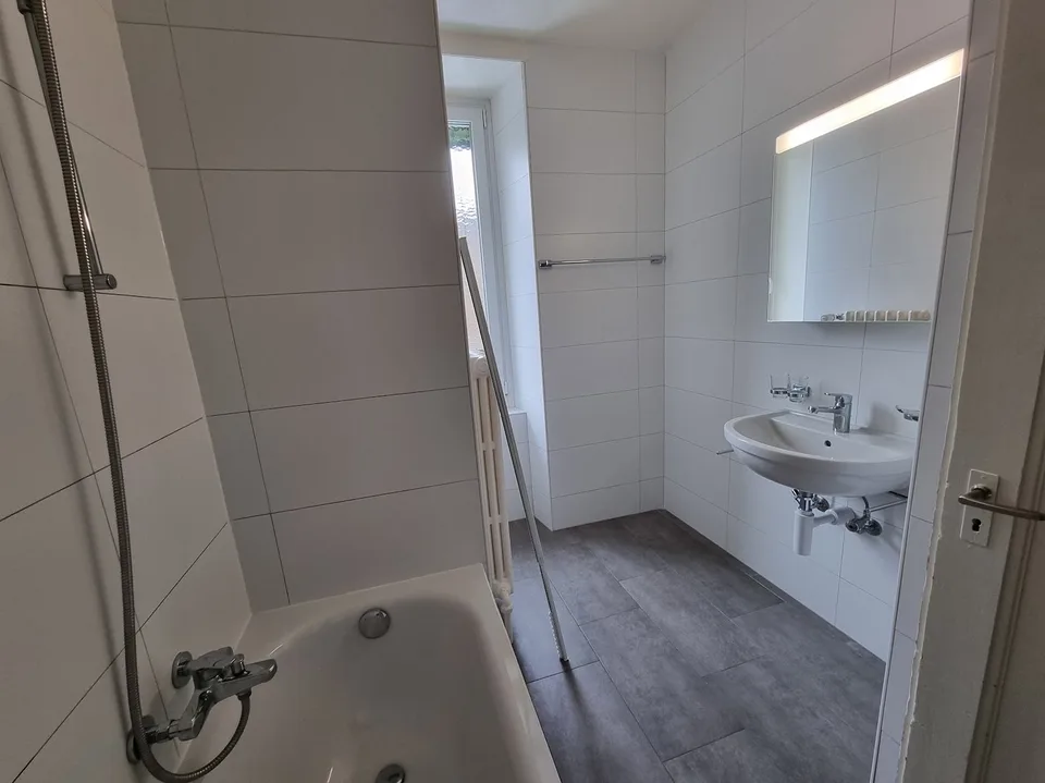 Großes Apartment mit 5,5 Zimmern in der Nähe von Schulen – Foto 11 von 11
