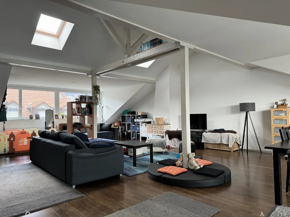 Exklusive 2.5-Zimmerwohnung im Zentrum von Biel