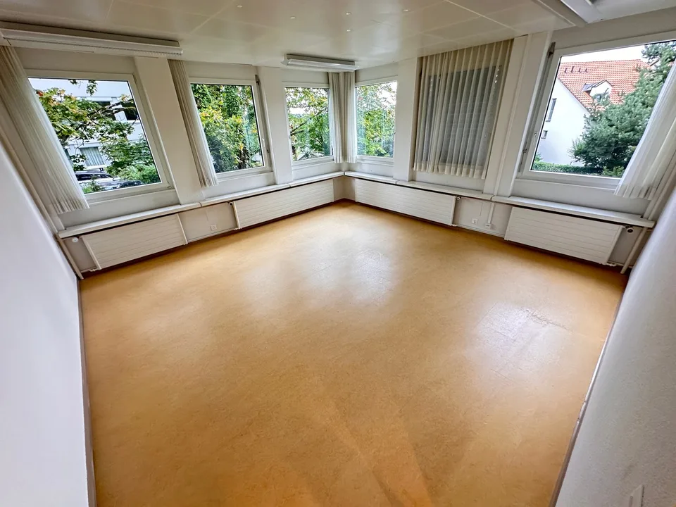 Grosszügige Büro/-Gewerbefläche in Zumikon - sofort verfügbar – Foto 13 von 19