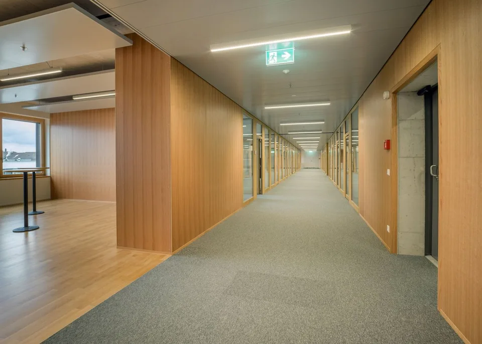 Concept di ufficio eccezionale 438 m² a Hagendorn!