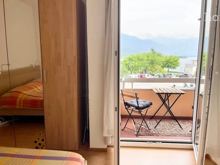 Renovierte Wohnung im Zentrum von Brissago