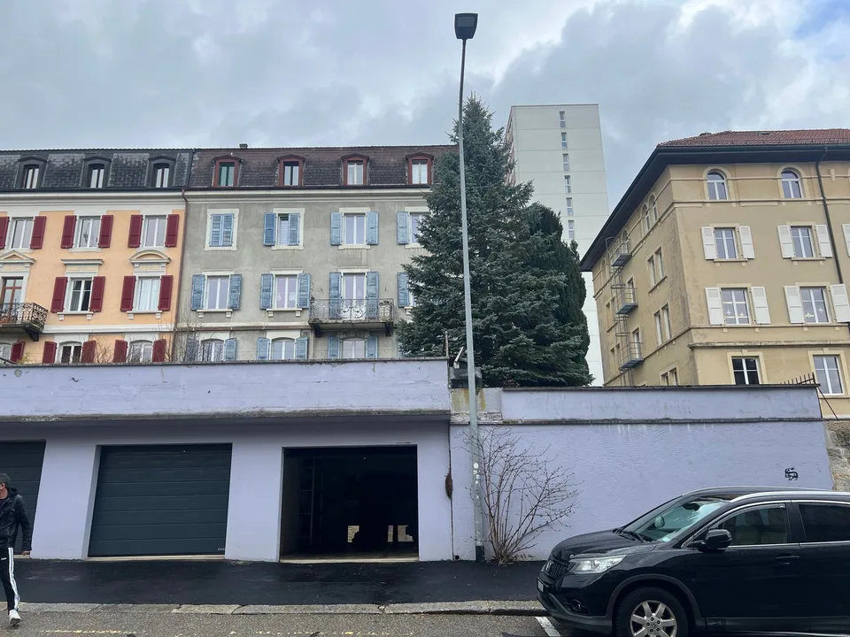 Charmant appartement de 4 pièces au rez-de-chaussée surélevé à La Chaux-de-Fonds – foto 10 di 21