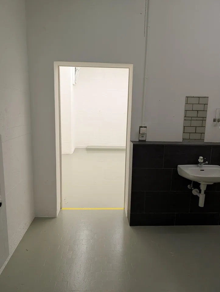 Locale di stoccaggio o hobby nel centro storico con allacciamento idrico