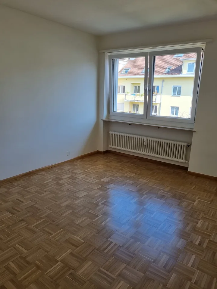 Appartamento di 2 camere al 4° piano in affitto
