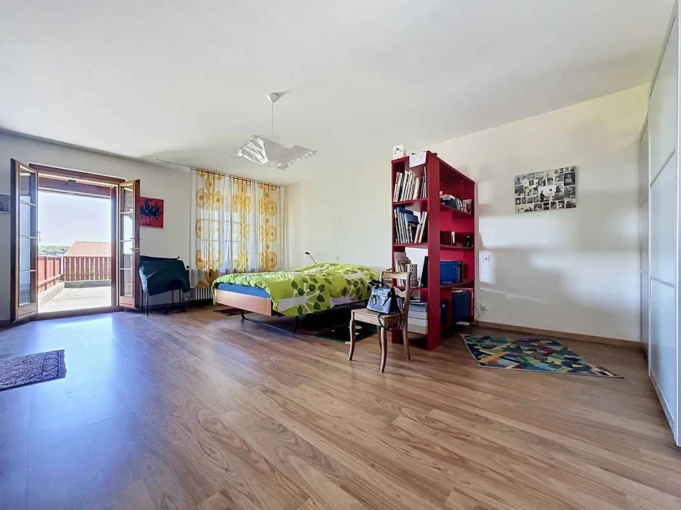 Haus mit 6,5 Zimmern und Baupotential