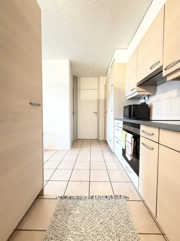 Schönes 3.5-Zimmer-Apartment mit 100 m2 und Terrasse