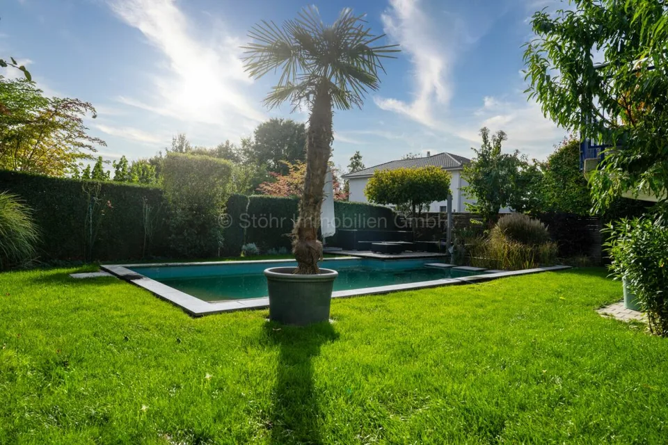 Maison de 5,5 pièces détachée avec piscine - indépendante et confortable
