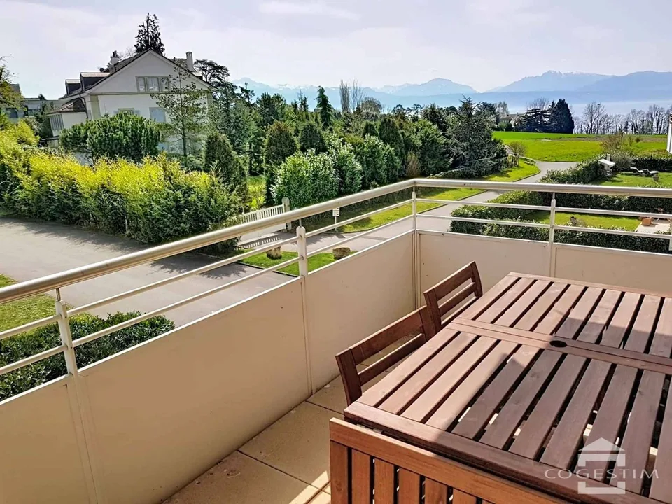 Appartement  lumineux de 4,5 pièces à deux pas du Léman
