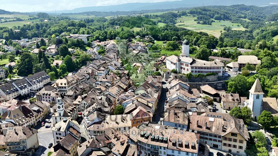 Stadthaus mit Charakter und 3 separaten Wohnungen
