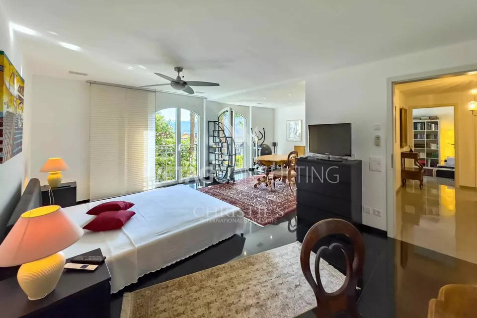 Brissago: Elegante Wohnung mit Terrasse & Seeblick in zentraler Lage zu verkaufen – Foto 18 von 26