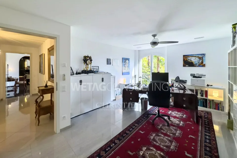 Brissago: Elegante Wohnung mit Terrasse & Seeblick in zentraler Lage zu verkaufen – Foto 21 von 26
