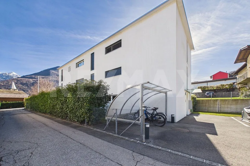 Palazzina moderna di sole tre unità in zona tranquilla