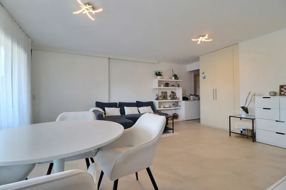 4,5 Zimmer in der Nähe des Sees und aller Annehmlichkeiten – Foto 13 von 13