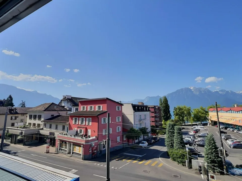 4,5 Zimmer in der Nähe des Sees und aller Annehmlichkeiten – Foto 10 von 13