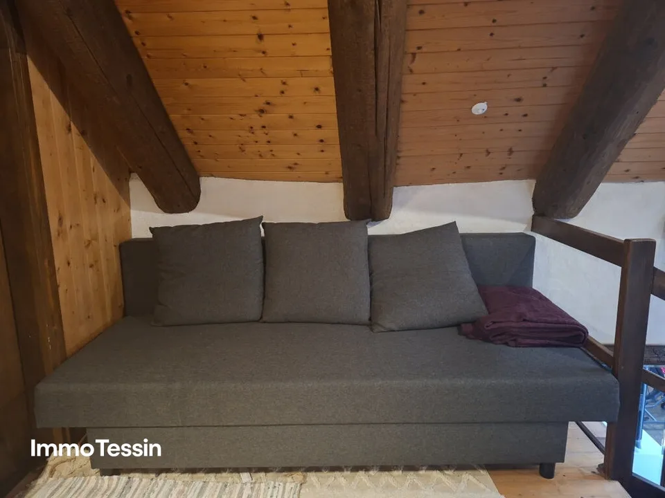 Cozy and renovated 3-room Nucleo Rustico full of charm in the historic center of Intragna – photo 6 of 13