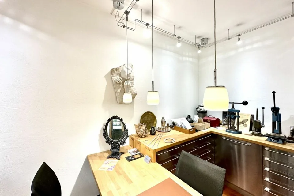 Multi-generation house in an attractive location – photo 9 of 30