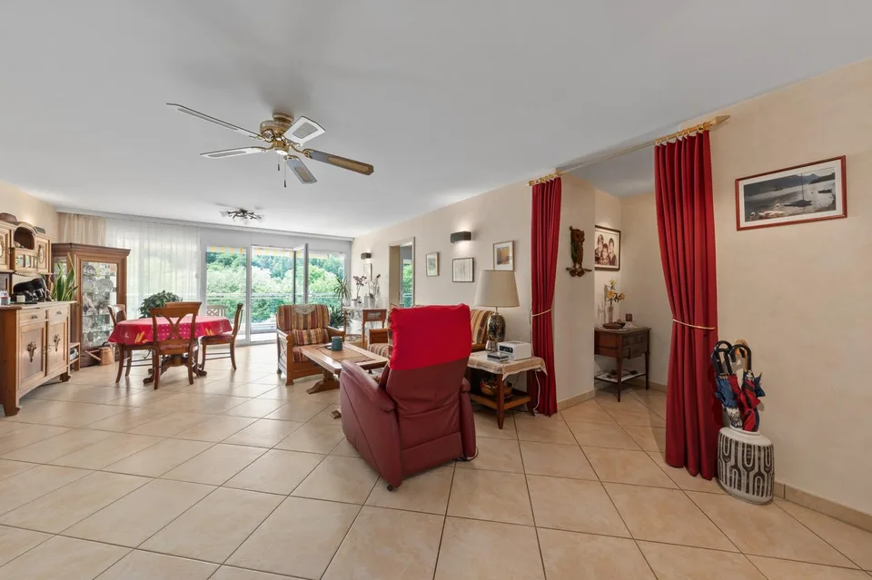 Schönes 3,5-Zimmer-Apartment in ruhiger Lage