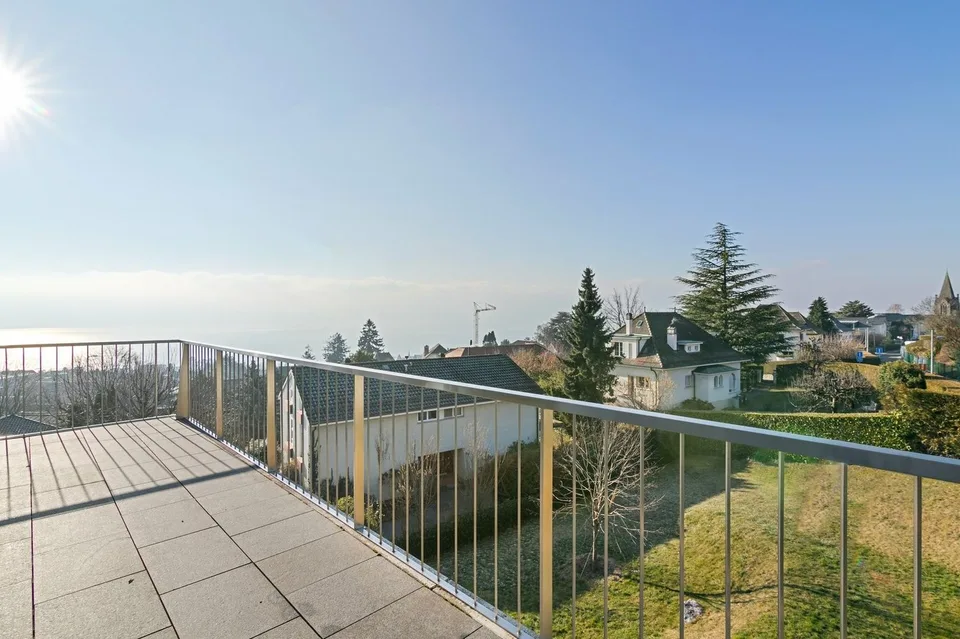 Penthouse moderne avec vue panoramique !