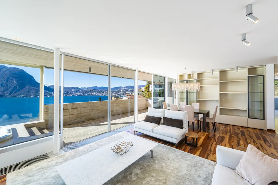 Residenza Executive: Penthouse con vista panoramica sul Lago di Lugano
