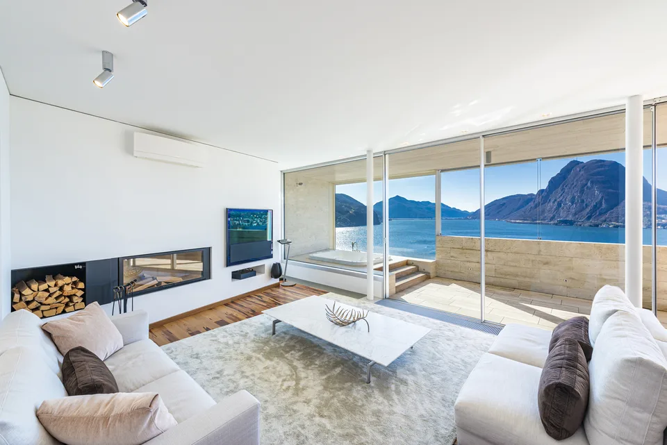 Residenza Executive: Penthouse con vista panoramica sul Lago di Lugano