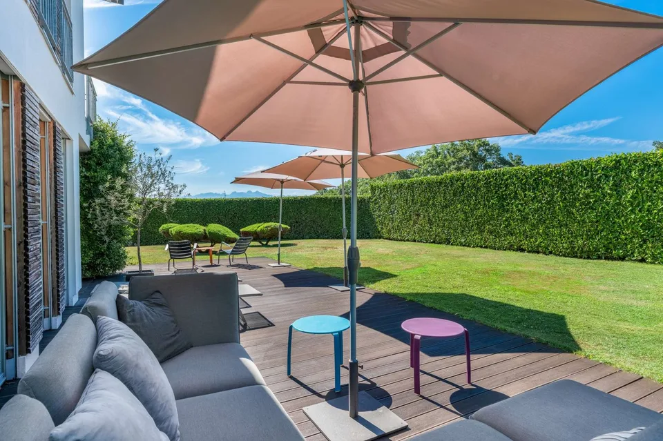 VANDOEUVRES - EXCLUSIVITE - Magnifique villa avec vue sur le Mont-Blanc – photo 18 sur 25