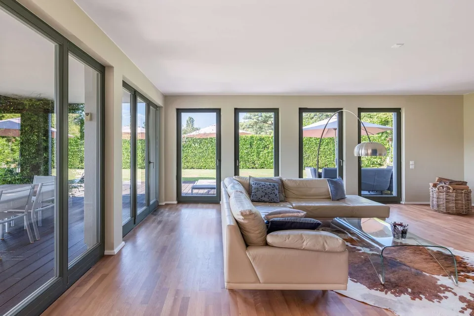 VANDOEUVRES - EXCLUSIVITE - Magnifique villa avec vue sur le Mont-Blanc