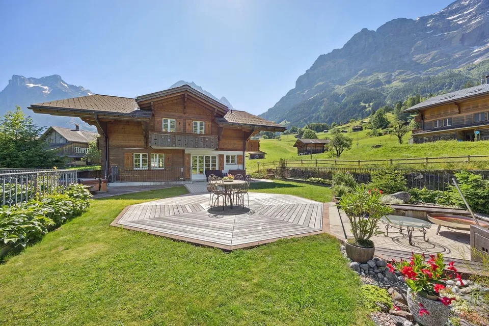 Magnifique chalet d'exception avec vue panoramique sur les montagnes