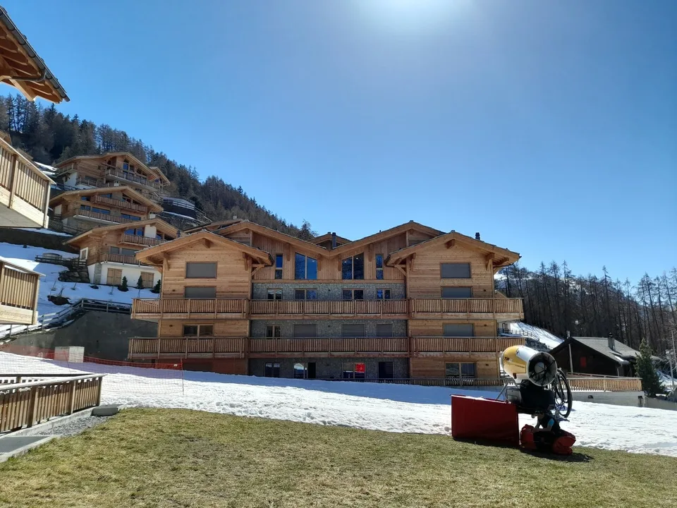 Appartement  ski in ski out à Veysonnaz étage 1
