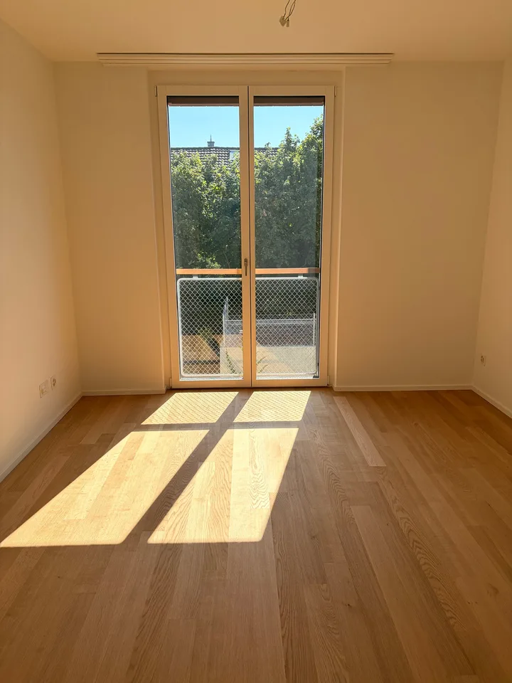 Appartamento W4 ¦ Proprietà immobiliare temporanea (WAZ) ¦ Promozione estiva fino al 15.09.2026