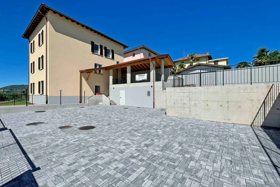 SPLENDIDE WOHNUNGEN MIT GARTEN UND PRIVATER HOF