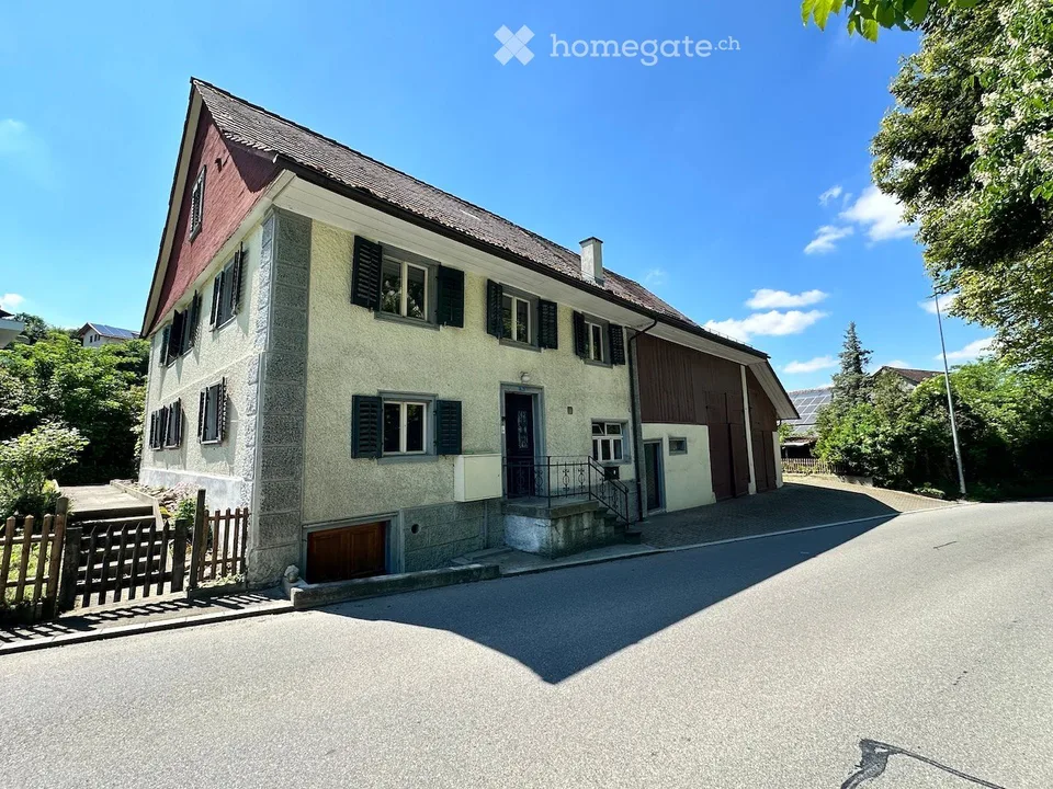 Farmhouse with 1'250m2 building land reserve – photo 9 of 9