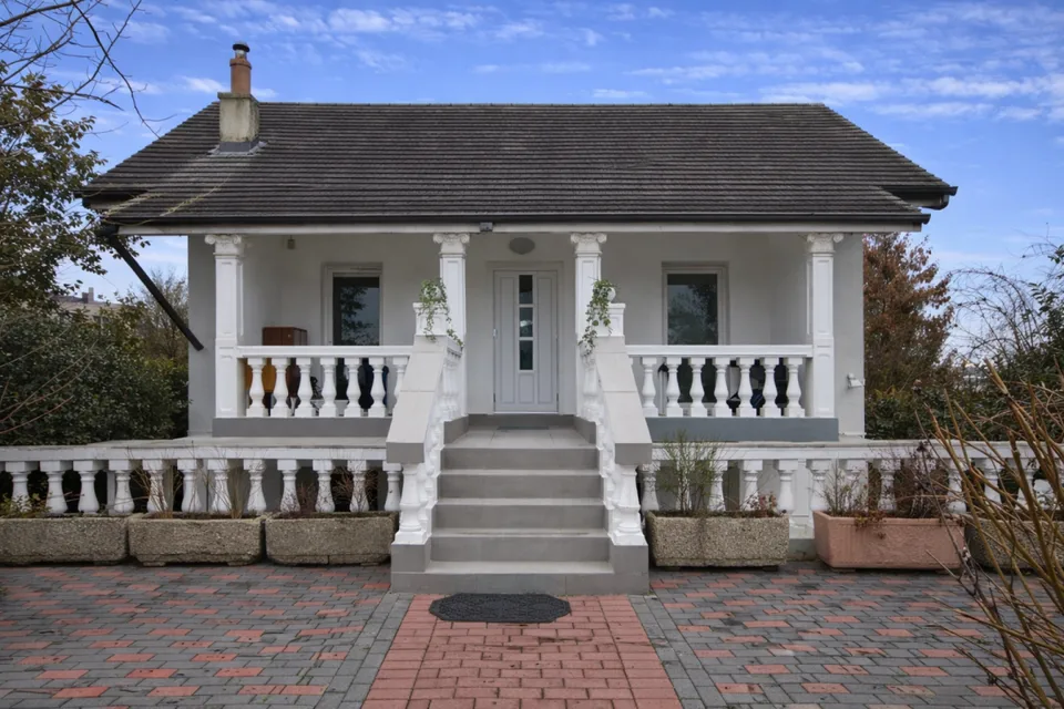 Grande maison rénovée à fort potentiel locatif