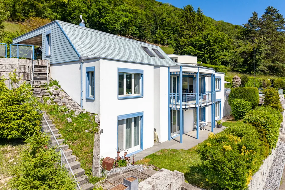 6.5-Zi-EFH am Dorfrand, an wunderschöner, erhöhter Lage mit Weitblick