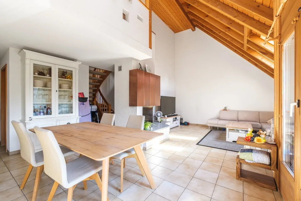 Occasione unica - Terreno con casa unifamiliare e casa multifamiliare – foto 6 di 9