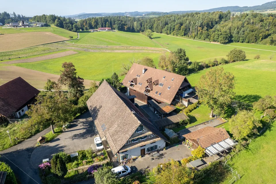 Einmalige Gelegenheit - Grundstück mit Einfamilienhaus und Mehrfamilienhaus