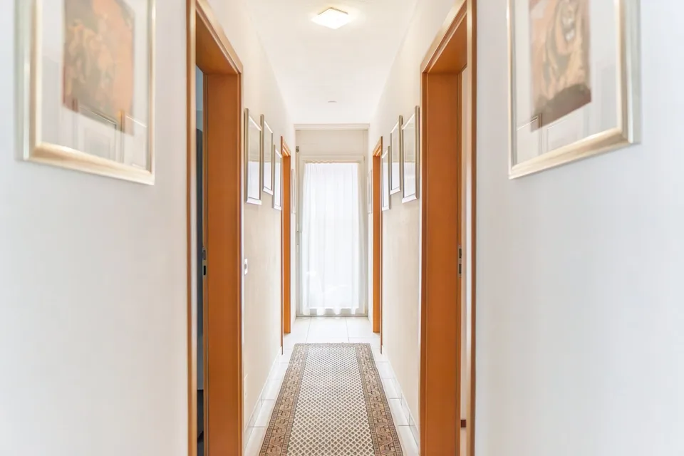 5.5 Locali - 127m2 Abitabili - Giardino Privato - 2 Posteggi – foto 8 di 16