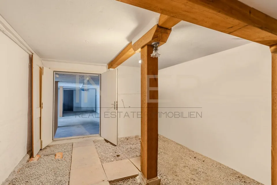 Riservato: Casa unifamiliare di 6,5 locali con 981 m² di terreno, vista lago e potenziale di sviluppo a Oberrieden – foto 25 di 30