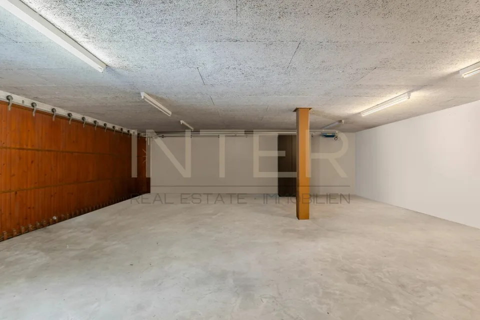 Riservato: Casa unifamiliare di 6,5 locali con 981 m² di terreno, vista lago e potenziale di sviluppo a Oberrieden – foto 27 di 30