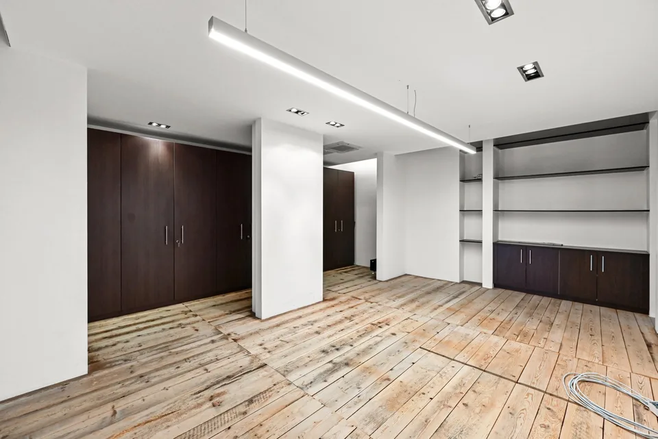 MONTREUX - VERWALTUNGSFLÄCHE VON 300 M2