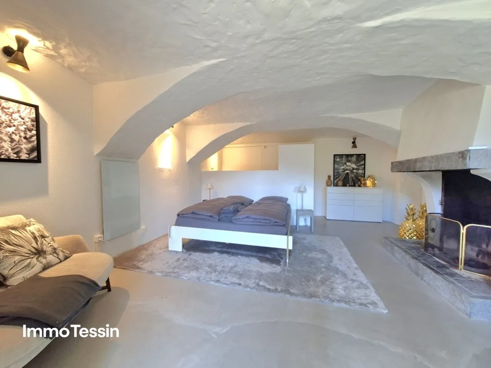 DESIGN RUSTICO: Absolutes Bijou Rustico der Extraklasse an wunderschöner Lage mit Terrasse und Blick auf den Lago Maggiore – Foto 8 von 13