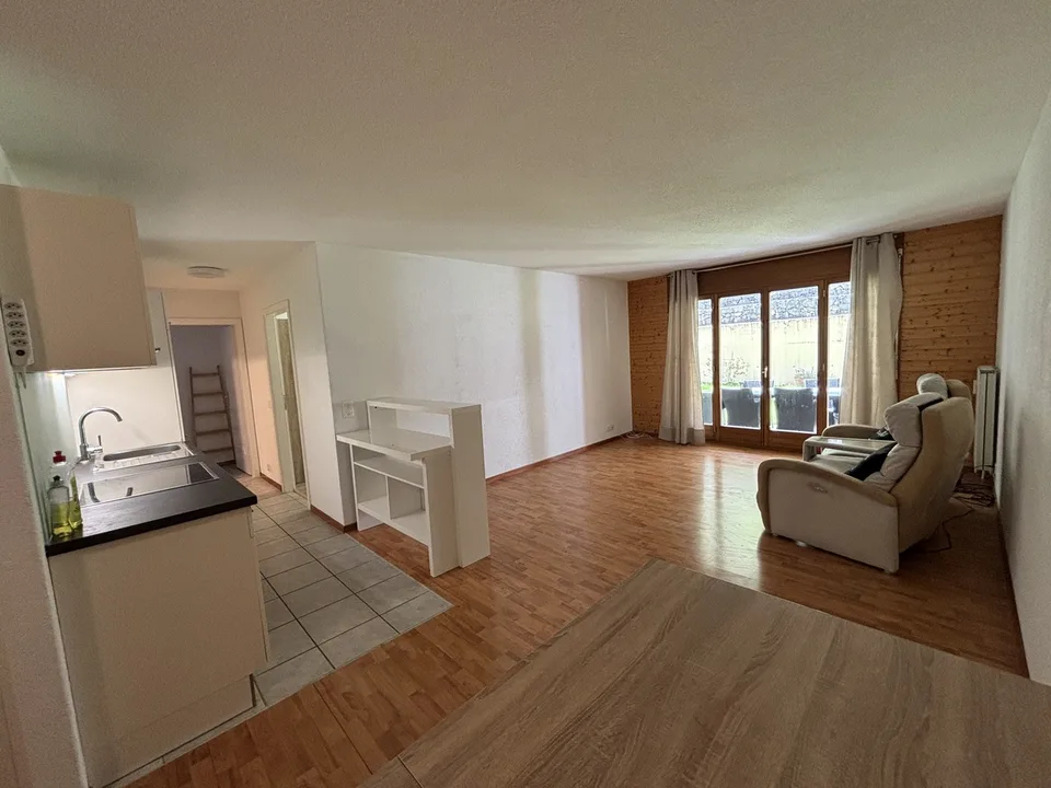 2001M. Torgon. Charmante 2,5-Zimmer-Wohnung mit Terrasse