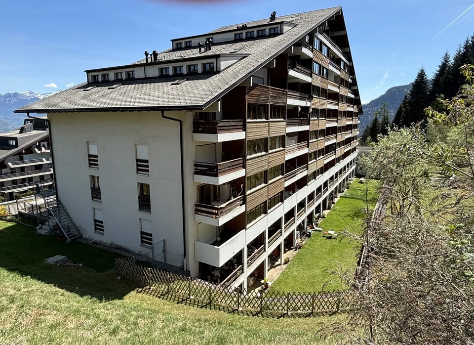 2001M. Torgon. Charmant appartement de 2.5 pièces avec terrasse