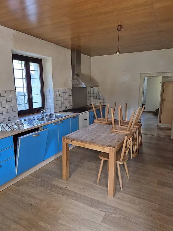 Acquarossa - Haus mit 7 Räumen und großem Grundstück – Foto 10 von 13